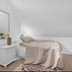Spacious House, 3 Bedrooms, 5min Center, Parking Tromsø